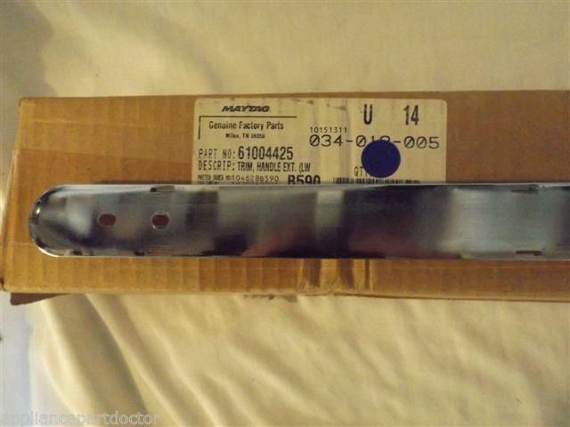 ADMIRAL MAYTAG REFRIGERATOR 61004425 Trim, Handle Ext. (lwr) NEW IN BOX ADMIRAL MAYTAG REFRIGERATOR 61004425 Trim, Handle Ext. (lwr) NEW IN BOX